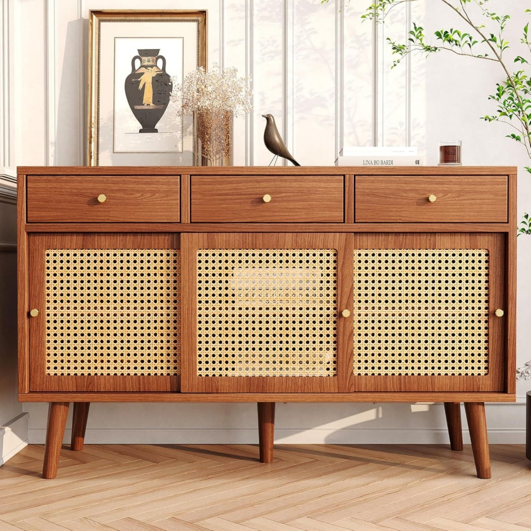 Sideboard verbindet 3 Schubladen und geflochtene Elemente