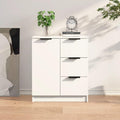 Geschlossener Stauraum ergaenzt das Sideboard in Weiss