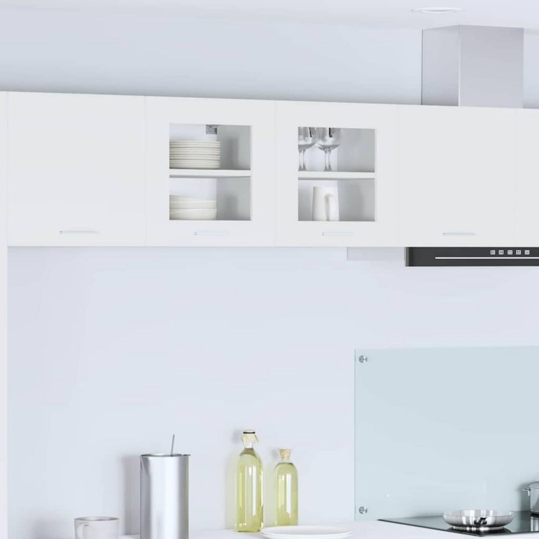 Wandschrank aus Holzwerkstoff mit geschlossenem Stauraum