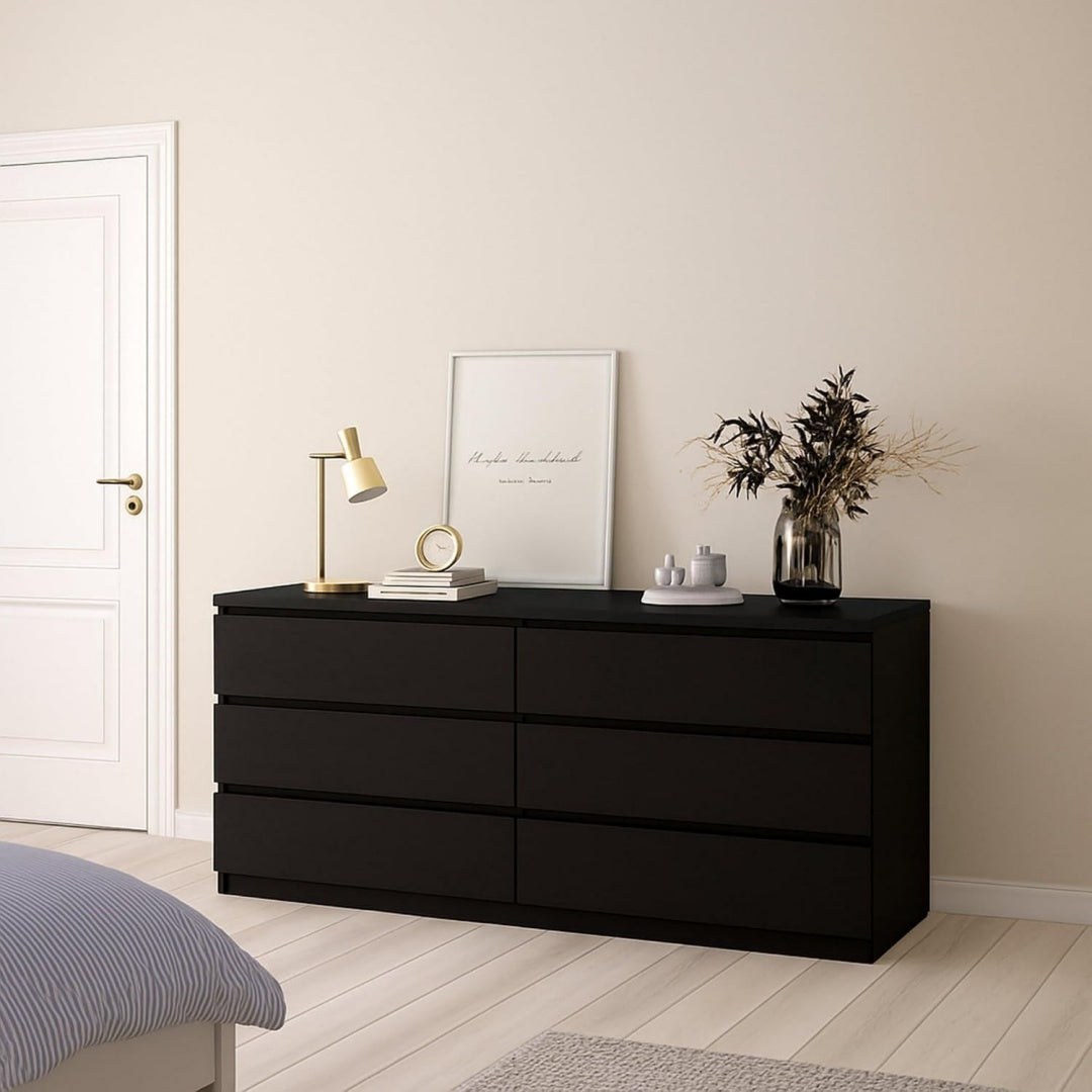Sideboard mit den Massen 68 cm