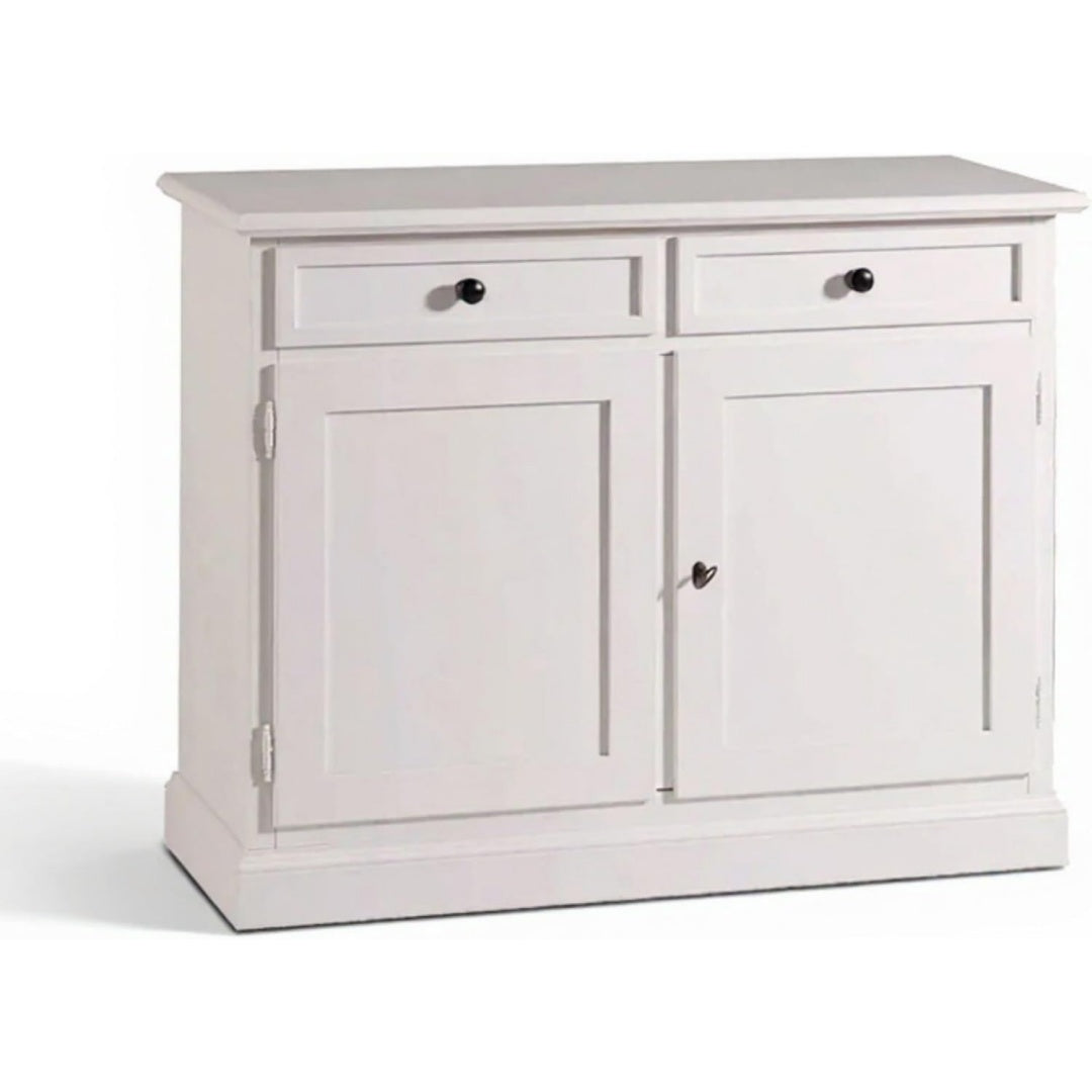 Das Sideboard vereint Form und einen Spiegel